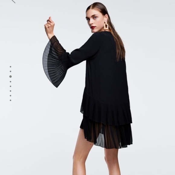 Zara Black Pleated Mini Dress/Blouse - Size Small - Picture 5 of 11